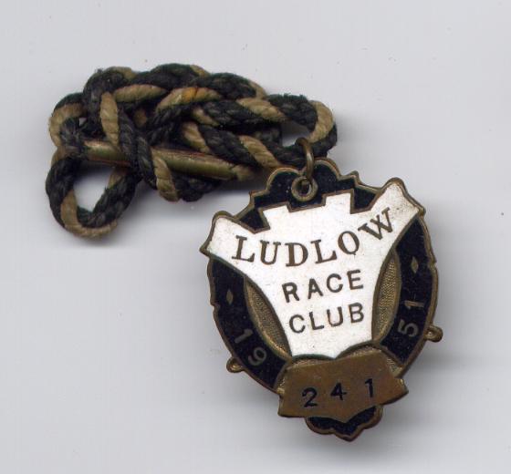 Ludlow 1951gt.JPG (27779 bytes)
