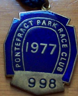 Pontefract 1977c.JPG (22166 bytes)