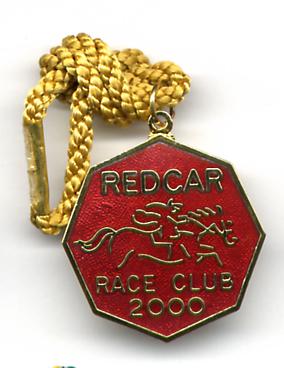 Redcar 2000 ladies.JPG (19223 bytes)