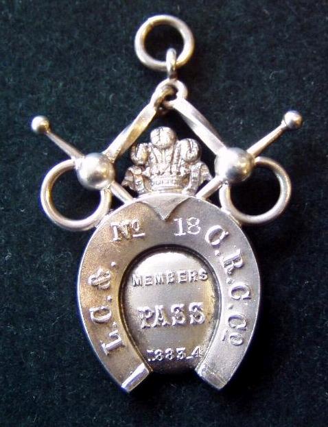 Victorian 1883 badge.JPG (54698 bytes)