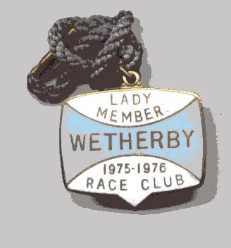 Wetherby 1975 ladies.JPG (16077 bytes)