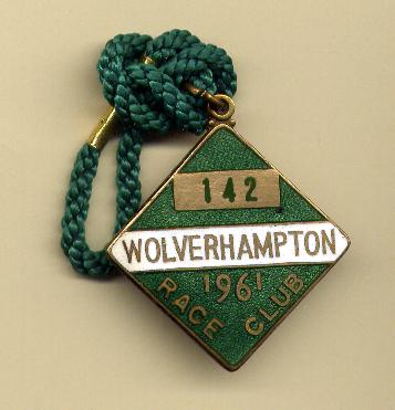 Wolverhampton 1961 gents.JPG (20766 bytes)